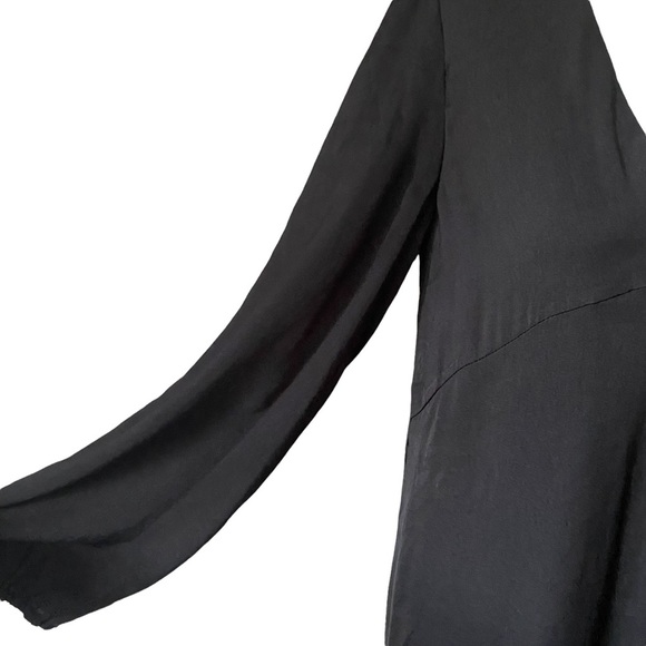 Paige Long Sleeve V-Neck Dress - Picture 3 of 4